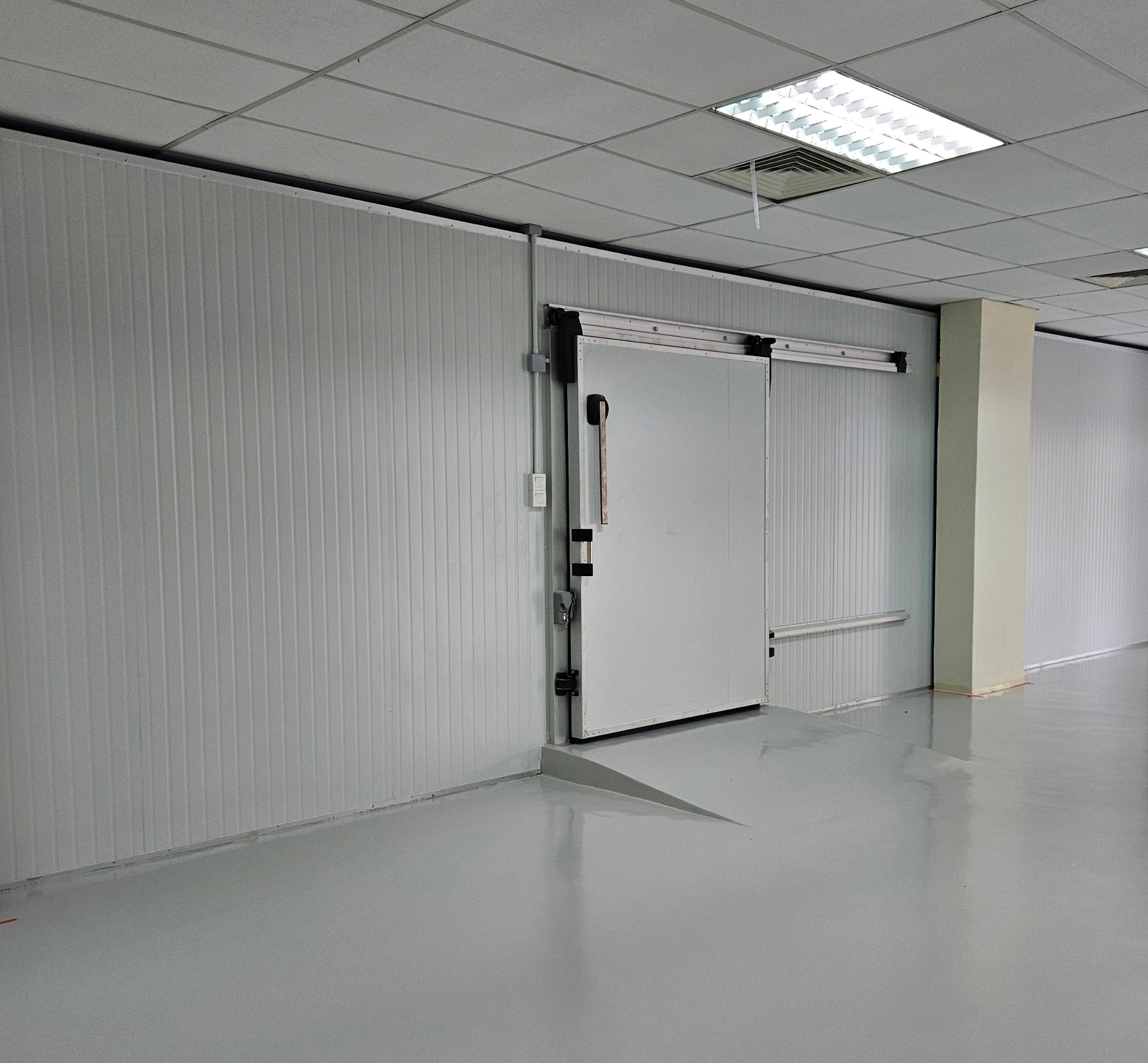 COLD ROOM (4)