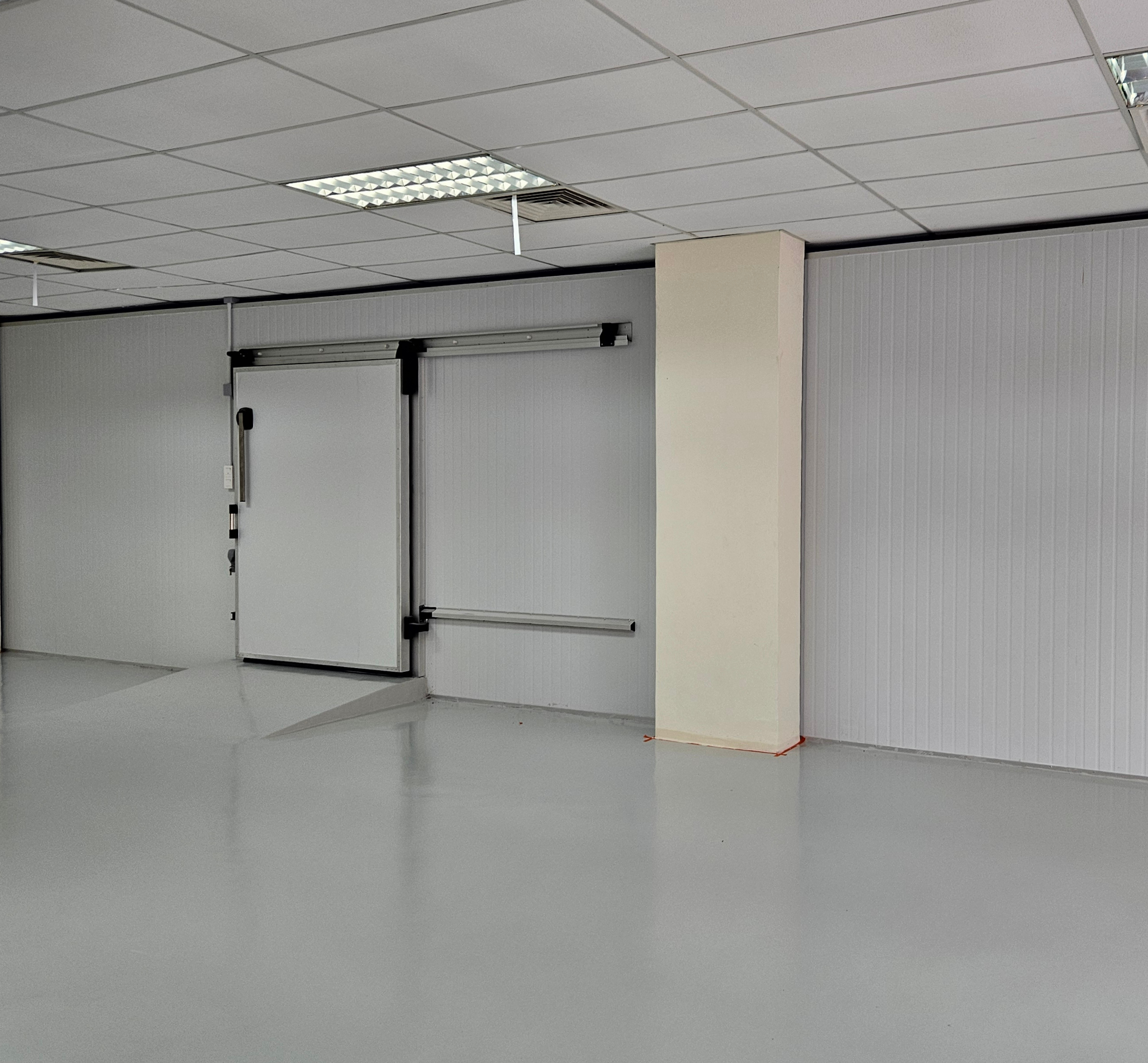 COLD ROOM
